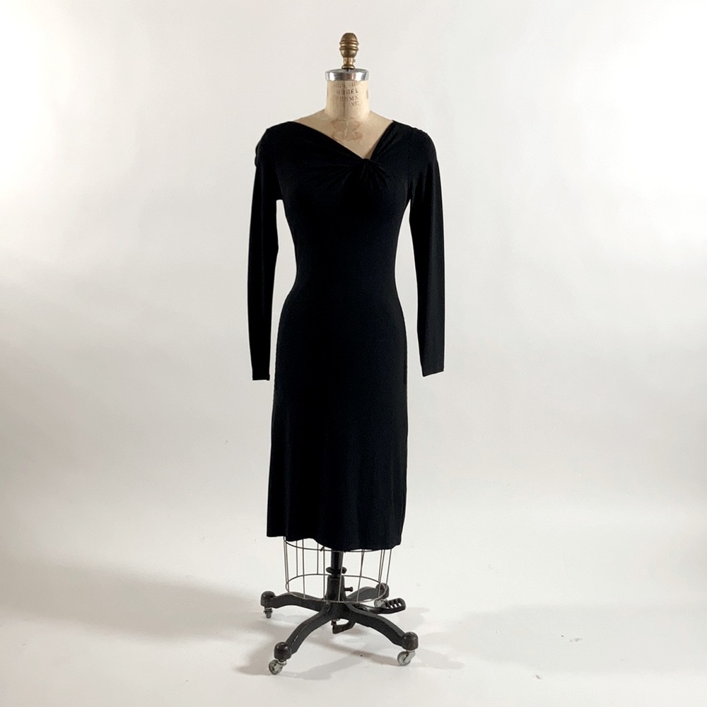 Elie Tahari asymmetrical ruched V-neck.